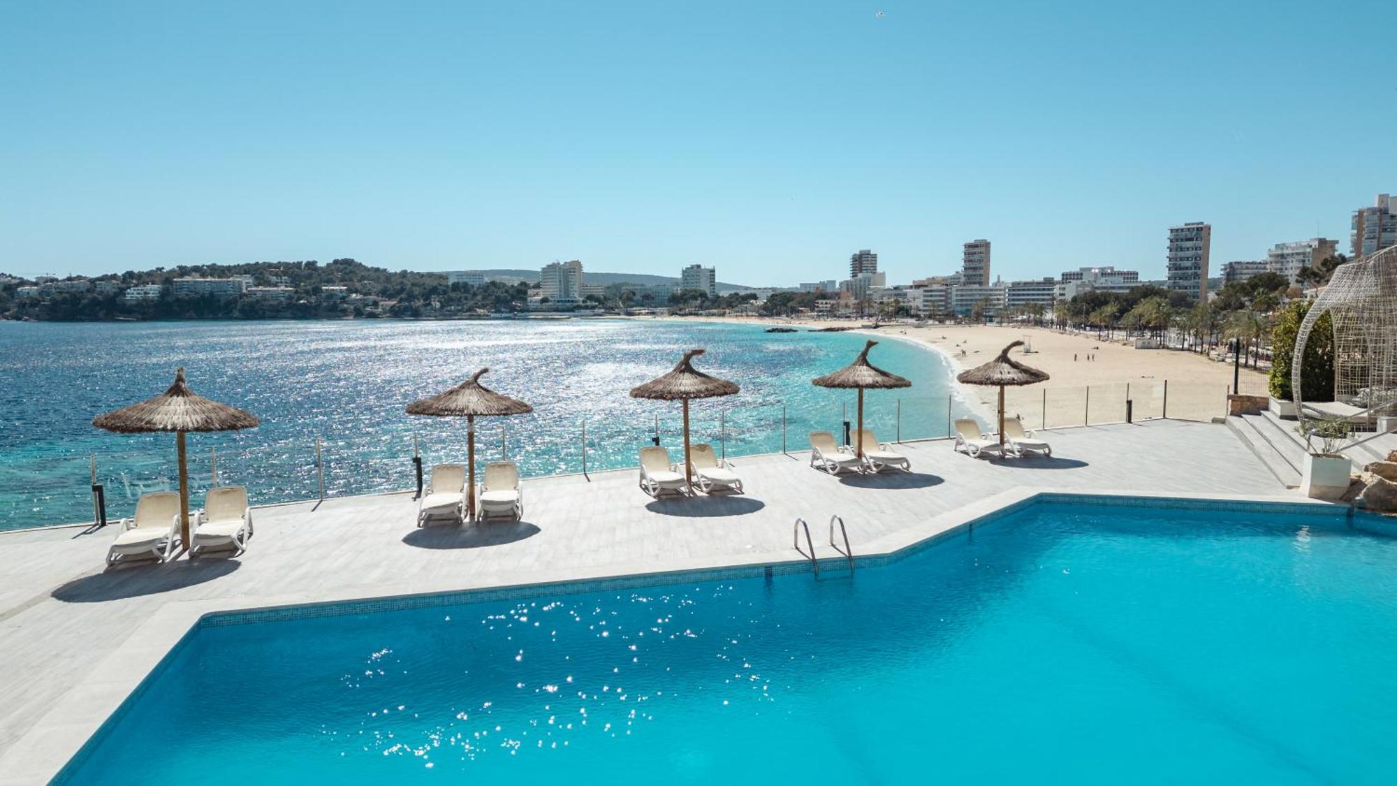 Bahia Principe Sunlight Coral Playa - Adults Only Hotel Магалуф Екстериор снимка